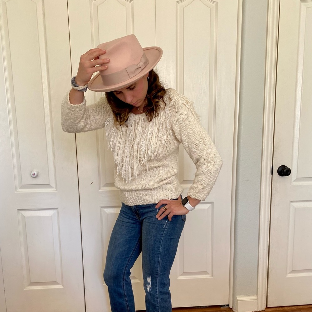 Fringe sweater